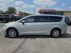 Used 2023 Chrysler Pacifica Touring FWD at City Wide Auto Credit near Toledo, OH