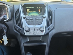 Used 2017  Chevrolet Equinox 4d SUV FWD LT at City Wide Auto Credit near Toledo&comma; OH