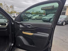 Used 2019  GMC Acadia 4d SUV FWD Denali at City Wide Auto Credit near Toledo, OH