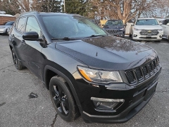 Used 2021  Jeep Compass Altitude FWD at City Wide Auto Credit near Toledo&comma; OH