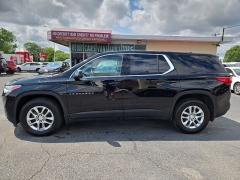 Used 2021  Chevrolet Traverse AWD 4dr LS w/1FL at City Wide Auto Credit near Toledo, OH