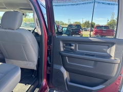 Used 2018  Ram 1500 4WD Crew Cab Express at City Wide Auto Credit near Toledo, OH