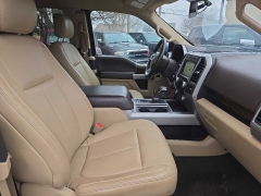 Used 2018  Ford F-150 4WD SuperCab Lariat at City Wide Auto Credit near Toledo&comma; OH