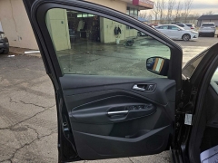 Used 2017  Ford C-MAX Energi 4d Hatchback SE at City Wide Auto Credit near Toledo&comma; OH