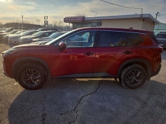 Used 2021  Nissan Rogue FWD S at City Wide Auto Credit near Toledo&comma; OH