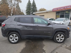 Used 2020  Jeep Compass 4d SUV 4WD Latitude at City Wide Auto Credit near Toledo, OH