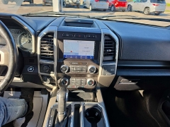 Used 2020  Ford F-150 4WD SuperCrew Lariat 5 1&sol;2 at City Wide Auto Credit near Toledo&comma; OH