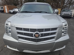Used 2014  Cadillac Escalade 4d SUV AWD Premium at City Wide Auto Credit near Toledo&comma; OH