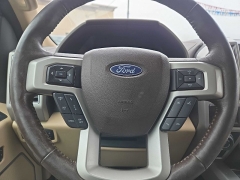 Used 2018  Ford F-150 4WD SuperCab Lariat at City Wide Auto Credit near Toledo&comma; OH