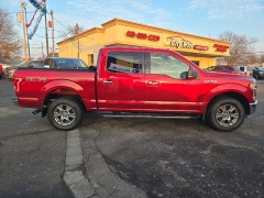 Used 2015  Ford F-150 4WD Supercrew XLT 5 1&sol;2 at City Wide Auto Credit near Toledo&comma; OH