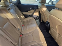 Used 2017  Hyundai Azera 4d Sedan at City Wide Auto Credit near Toledo&comma; OH