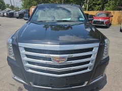 Used 2019  Cadillac Escalade ESV 4d SUV 4WD Premium Luxury at City Wide Auto Credit near Toledo&comma; OH