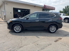Used 2020  Nissan Rogue 4d SUV AWD SV at City Wide Auto Credit near Toledo&comma; OH