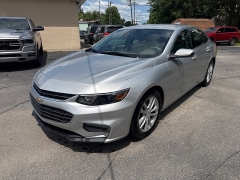 Used 2017  Chevrolet Malibu 4d Sedan LT at City Wide Auto Credit near Toledo&comma; OH