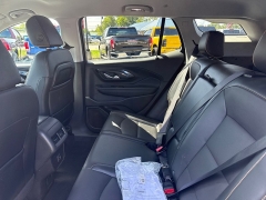 Used 2024  GMC Terrain AWD 4dr AT4 at City Wide Auto Credit near Toledo&comma; OH
