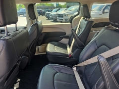 Used 2024  Chrysler Pacifica Hybrid Select FWD at City Wide Auto Credit near Toledo&comma; OH