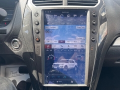 Used 2018  Ford Explorer 4d SUV 4WD XLT at City Wide Auto Credit near Toledo, OH