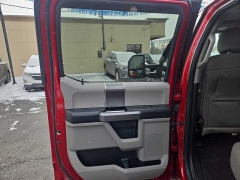 Used 2016  Ford F-150 4WD SuperCrew XLT 5 1&sol;2 at City Wide Auto Credit near Toledo&comma; OH