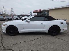 Used 2016  Ford Mustang 2d Convertible V6 at City Wide Auto Credit near Toledo&comma; OH