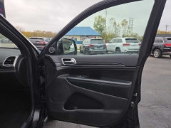 Used 2019  Jeep Grand Cherokee 4d SUV 4WD Limited V6 at City Wide Auto Credit near Toledo, OH