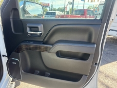 Used 2016  GMC Sierra 1500 4WD Crew Cab Denali at City Wide Auto Credit near Toledo&comma; OH