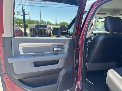 Used 2018  Ram 1500 4WD Crew Cab SLT at City Wide Auto Credit near Toledo&comma; OH