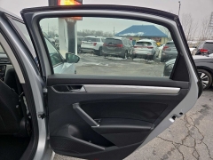 Used 2019  Volkswagen Passat 4d Sedan 2&period;0T Wolfsburg Edition at City Wide Auto Credit near Toledo&comma; OH