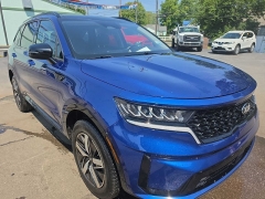 Used 2021  Kia Sorento EX AWD at City Wide Auto Credit near Toledo&comma; OH