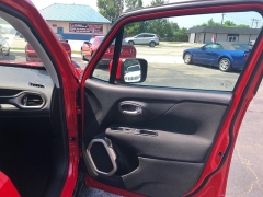 Used 2017  Jeep Renegade 4d SUV 4WD Latitude at City Wide Auto Credit near Toledo, OH