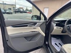 Used 2021  Cadillac XT6 AWD 4dr Premium Luxury at City Wide Auto Credit near Toledo&comma; OH