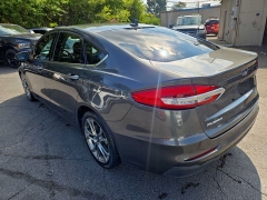 Used 2020  Ford Fusion 4d Sedan FWD SEL at City Wide Auto Credit near Toledo, OH