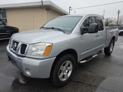 Used 2007  Nissan Titan 4WD King Cab XE Flex Fuel at City Wide Auto Credit near Toledo&comma; OH
