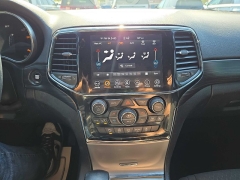 Used 2020  Jeep Grand Cherokee 4d SUV 4WD Laredo at City Wide Auto Credit near Toledo, OH