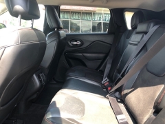 Used 2015  Jeep Cherokee 4d SUV 4WD Trailhawk V6 at City Wide Auto Credit near Toledo, OH