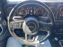 Used 2022  Jeep Gladiator Sport 4x4 at City Wide Auto Credit near Toledo&comma; OH