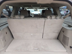 Used 2014  Lincoln Navigator 4d SUV 4WD at City Wide Auto Credit near Toledo&comma; OH