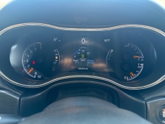 Used 2017  Jeep Grand Cherokee 4d SUV 4WD Summit at City Wide Auto Credit near Toledo, OH