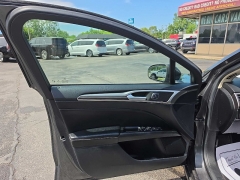 Used 2020  Ford Fusion 4d Sedan FWD SEL at City Wide Auto Credit near Toledo&comma; OH