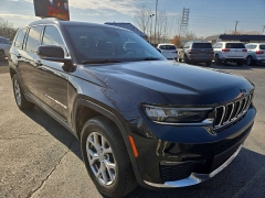 Used 2021  Jeep Grand Cherokee L Limited 4x4 at City Wide Auto Credit near Toledo&comma; OH