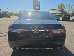 Used 2018  Lincoln Continental 4d Sedan AWD Reserve at City Wide Auto Credit near Toledo&comma; OH