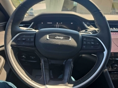 Used 2023  Jeep Grand Cherokee Limited 4x4 at City Wide Auto Credit near Toledo&comma; OH