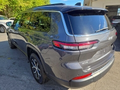 Used 2024  Jeep Grand Cherokee L Limited 4x4 at City Wide Auto Credit near Toledo, OH