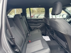 Used 2024  Jeep Grand Cherokee Laredo 4x4 at City Wide Auto Credit near Toledo&comma; OH