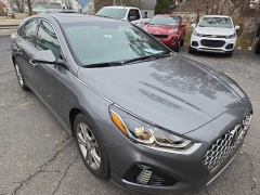 Used 2019  Hyundai Sonata 4d Sedan Limited 2&period;4L at City Wide Auto Credit near Toledo&comma; OH