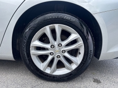 Used 2017  Chevrolet Malibu 4d Sedan LT at City Wide Auto Credit near Toledo&comma; OH