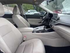 Used 2020  Nissan Altima 4d Sedan AWD 2&period;5L S at City Wide Auto Credit near Toledo&comma; OH