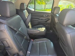 Used 2021  Chevrolet Traverse AWD 4dr LT Leather at City Wide Auto Credit near Toledo&comma; OH