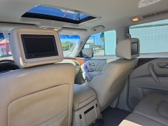 Used 2017  INFINITI QX80 4d SUV AWD Limited at City Wide Auto Credit near Toledo&comma; OH