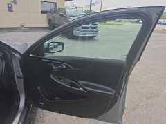 Used 2024  Chevrolet Malibu 4dr Sdn 2LT at City Wide Auto Credit near Toledo&comma; OH