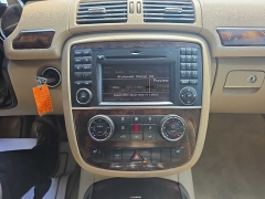 Used 2011  Mercedes-Benz R-Class 4d Wagon R350 4matic at City Wide Auto Credit near Toledo&comma; OH